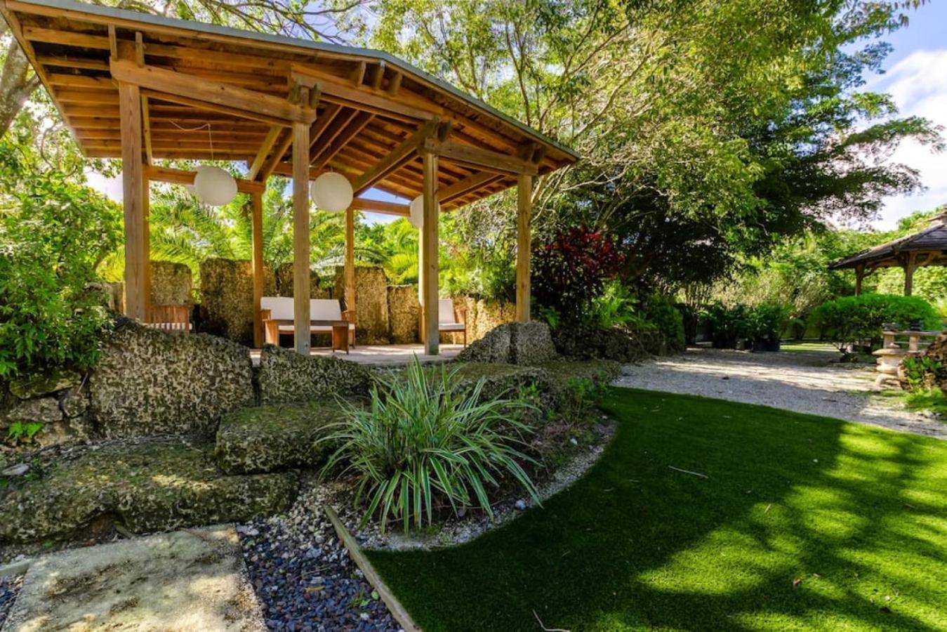 Вилла Magical Wonderkoi House In A Japanese Koi Garden Майами Экстерьер фото